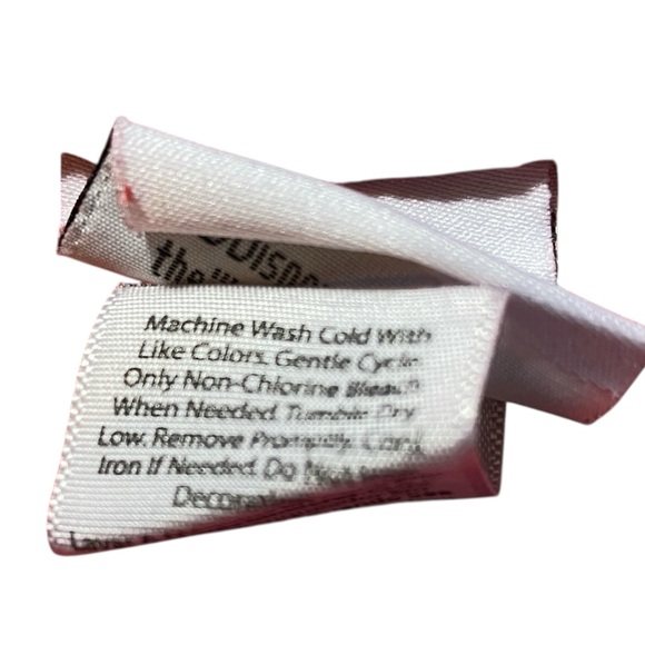 Women's Disney Winnie the Pooh Christmas Fleece Sweater Size XL - Picture 5 of 5